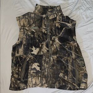 Colombia camouflage fleece vest.